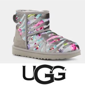 UGG CLASSIC TIGER FLOWER SEQUINS BOOTS*NEW